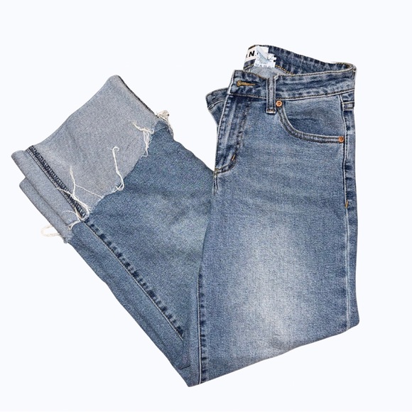 S.O.N.G. Wide-Leg Jeans with Raw Hem – Size 3/26 Y2K - Picture 1 of 7